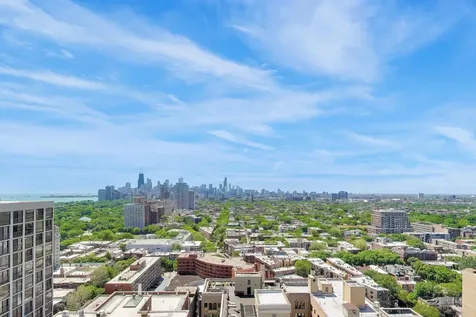 2400 North Lakeview Avenue Chicago IL 60614