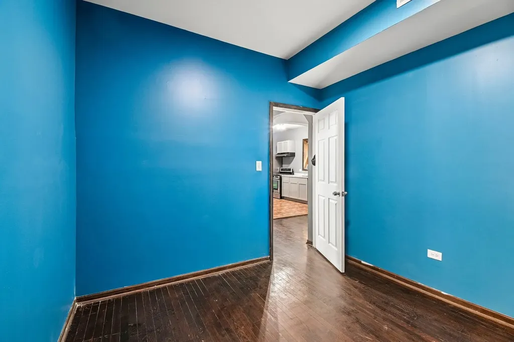 1653 North Mason Avenue Chicago IL 60639