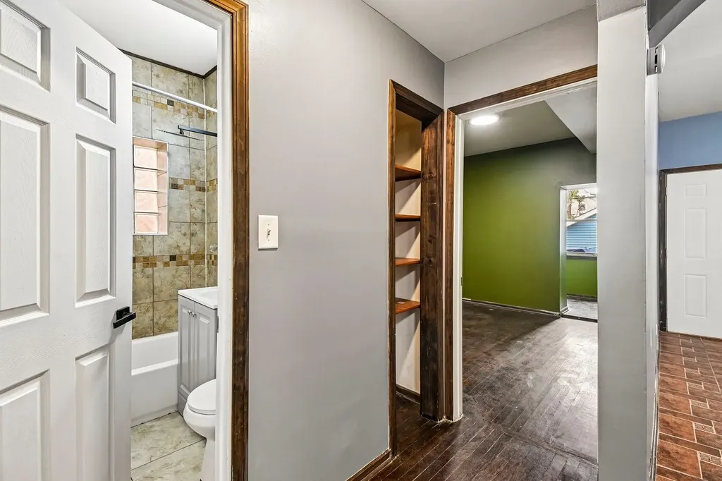 1653 North Mason Avenue Chicago IL 60639