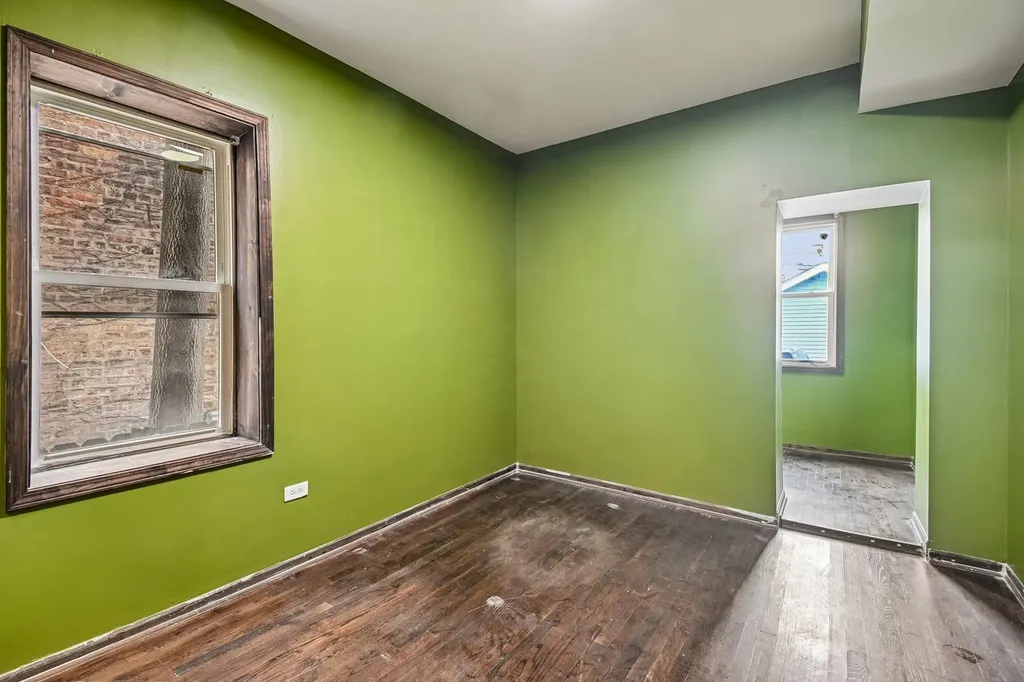 1653 North Mason Avenue Chicago IL 60639