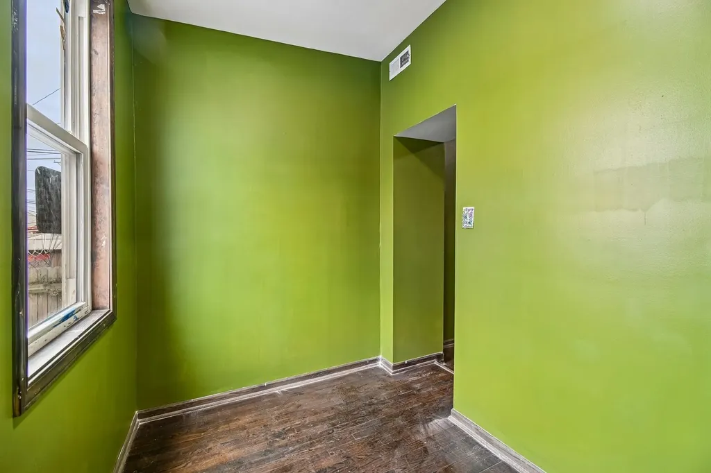 1653 North Mason Avenue Chicago IL 60639