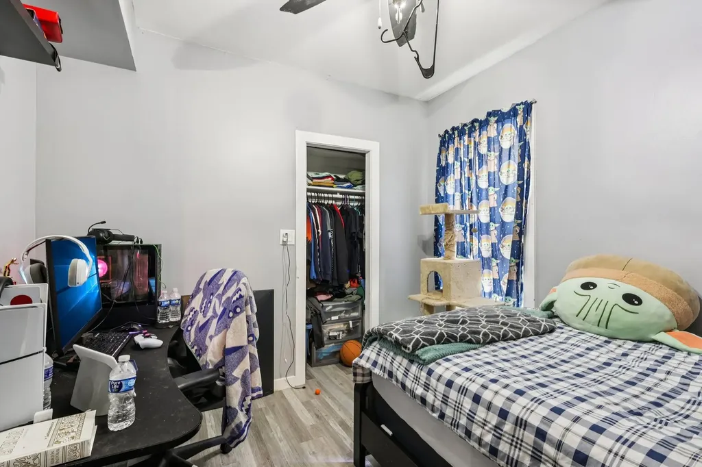 1653 North Mason Avenue Chicago IL 60639