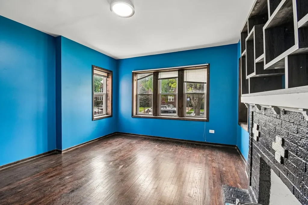 1653 North Mason Avenue Chicago IL 60639