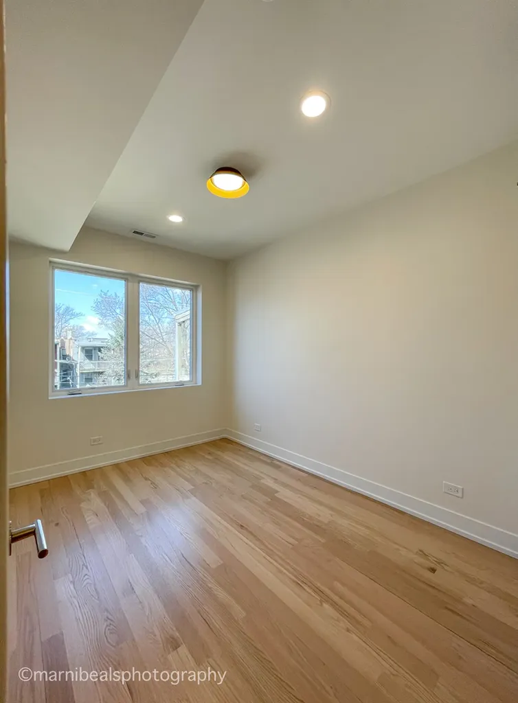 6320 South Champlain Avenue Chicago IL 60637