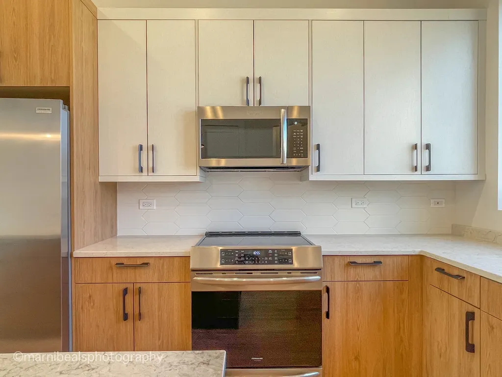6320 South Champlain Avenue Chicago IL 60637