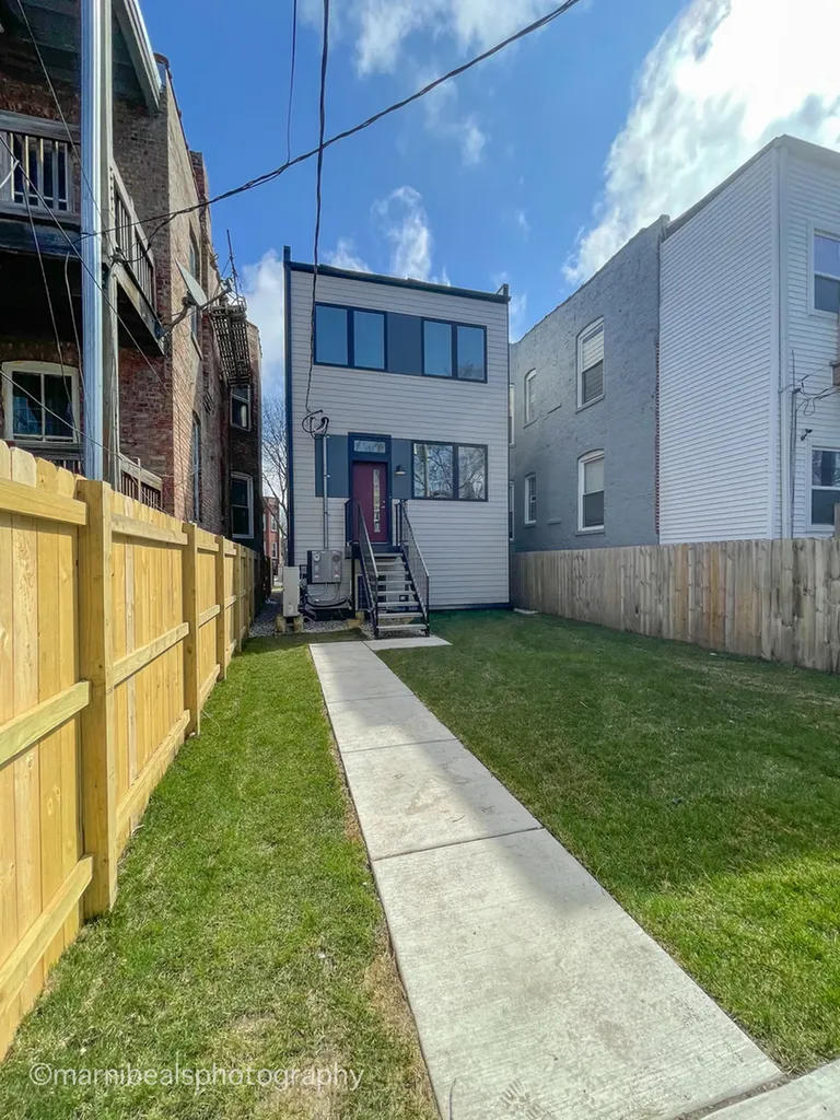 6320 South Champlain Avenue Chicago IL 60637