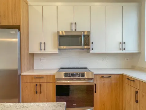 6320 South Champlain Avenue Chicago IL 60637