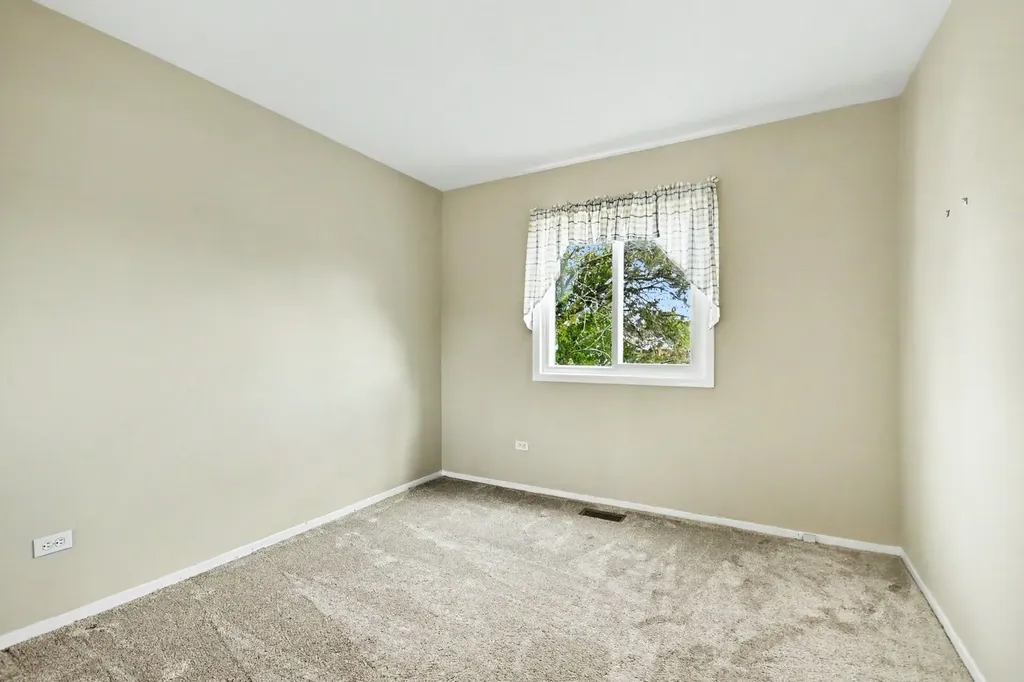 7 Oriole Court Woodridge IL 60517