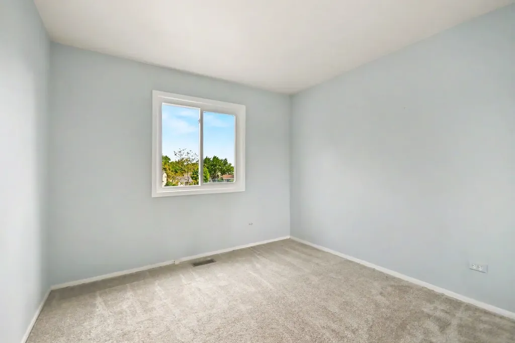 7 Oriole Court Woodridge IL 60517