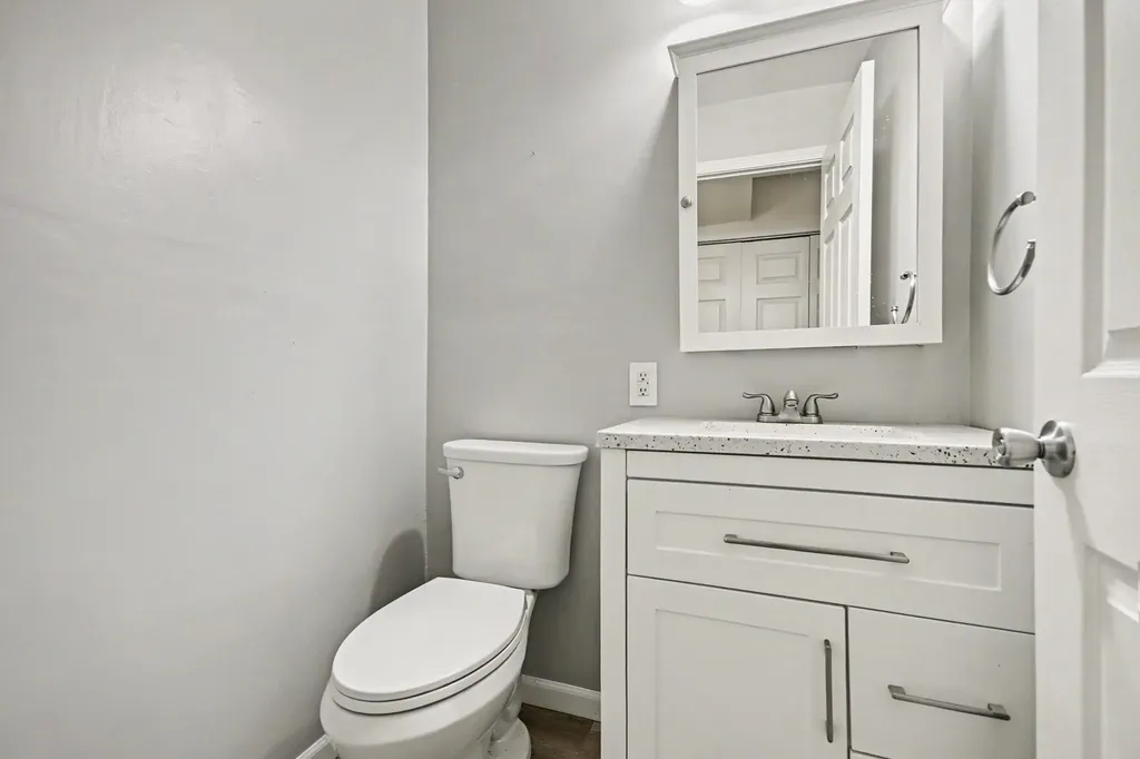 7 Oriole Court Woodridge IL 60517