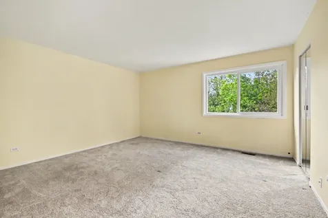 7 Oriole Court Woodridge IL 60517