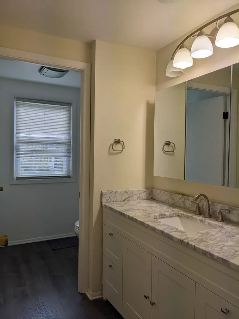 508 Bristol Lane Schaumburg IL 60194