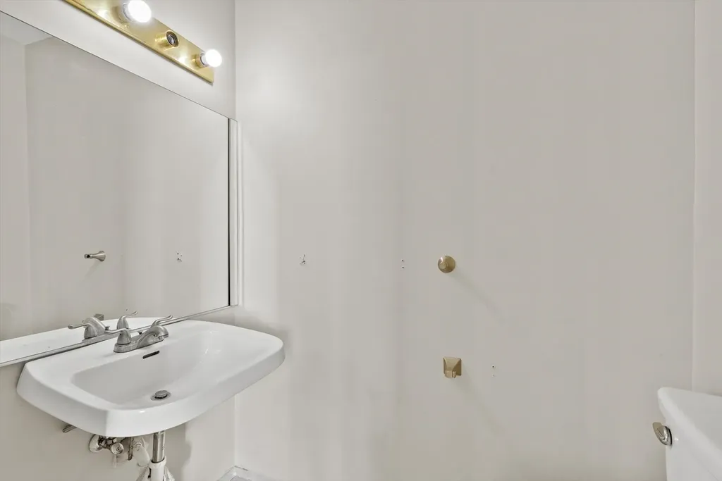5618 South Prairie Avenue Chicago IL 60637