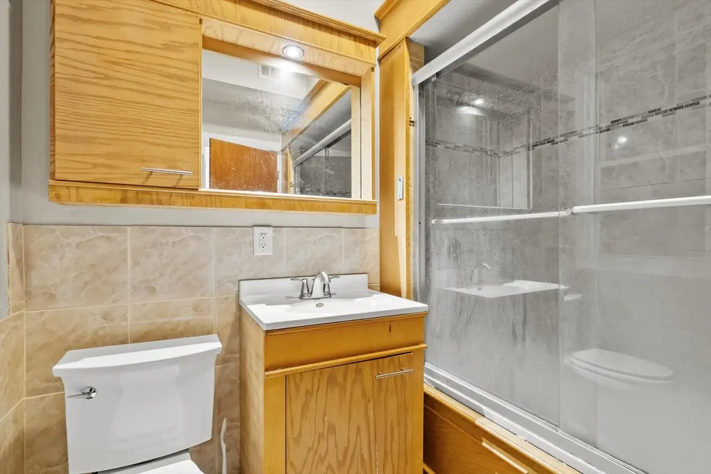 5618 South Prairie Avenue Chicago IL 60637