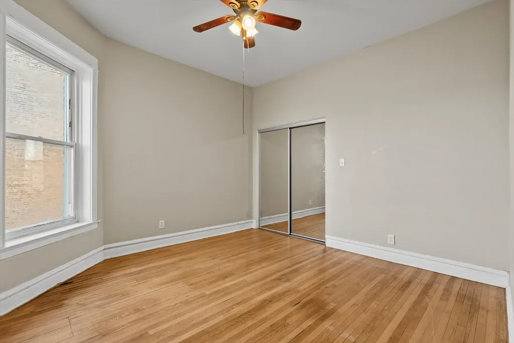 5618 South Prairie Avenue Chicago IL 60637