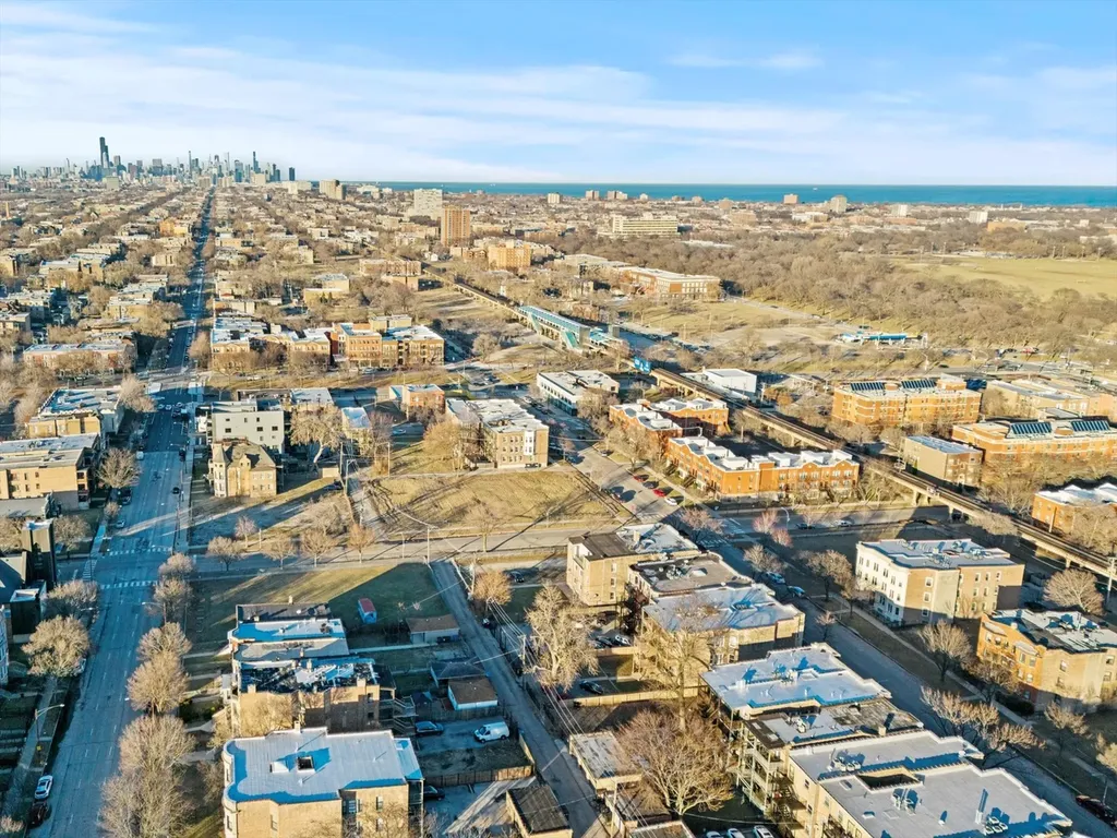 5618 South Prairie Avenue Chicago IL 60637