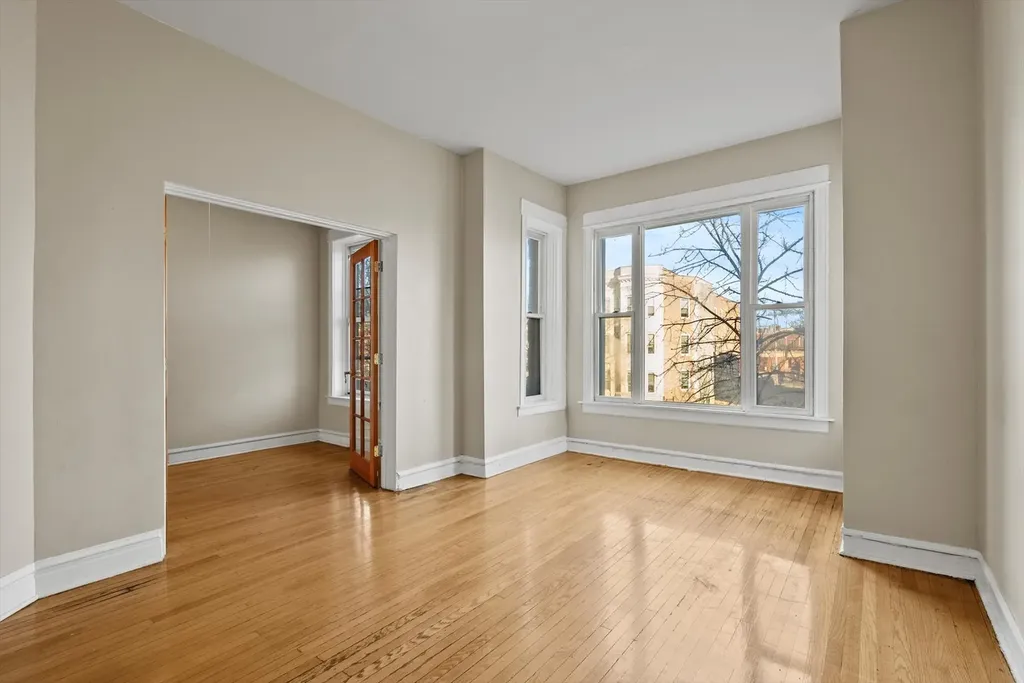 5618 South Prairie Avenue Chicago IL 60637