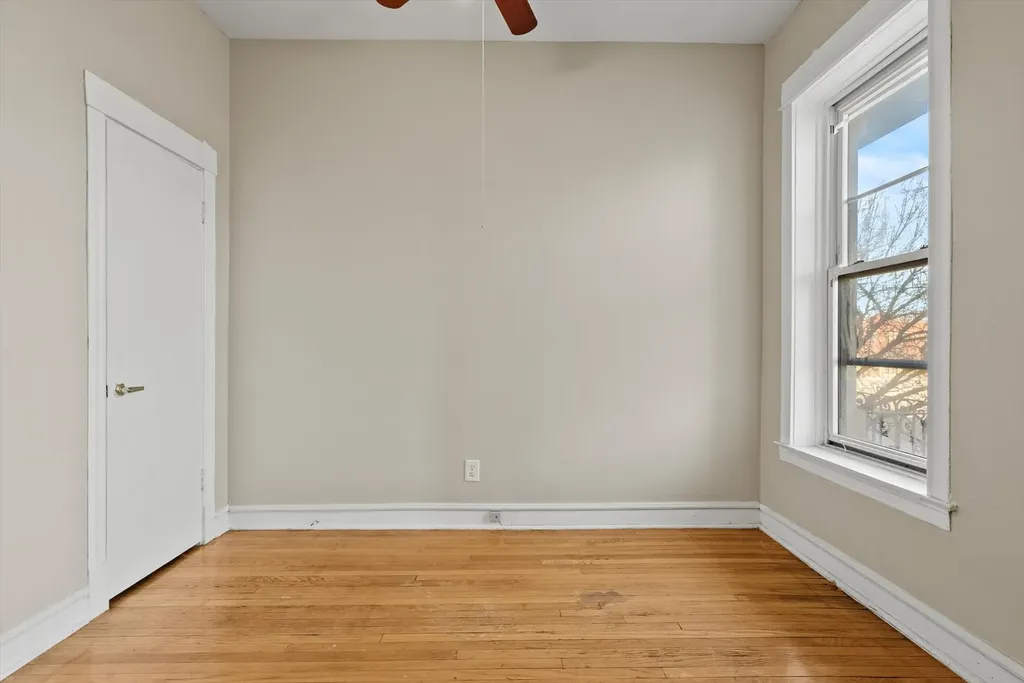 5618 South Prairie Avenue Chicago IL 60637