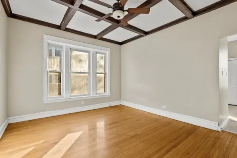 5618 South Prairie Avenue Chicago IL 60637