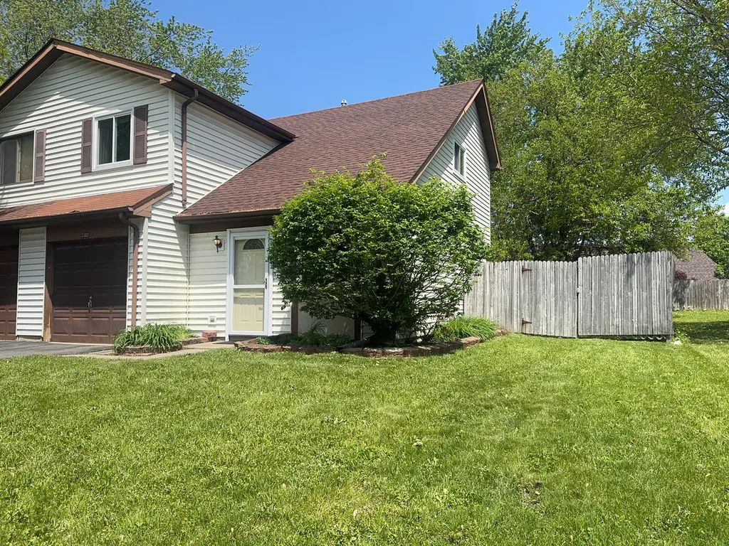 3302 Acorn Court Aurora IL 60504