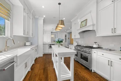 1482 Edgewood Lane Winnetka IL 60093