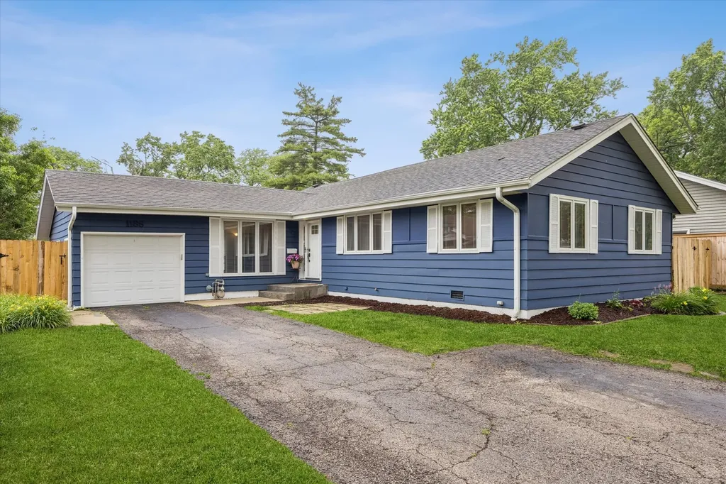 118 South Beverly Street Wheaton IL 60187