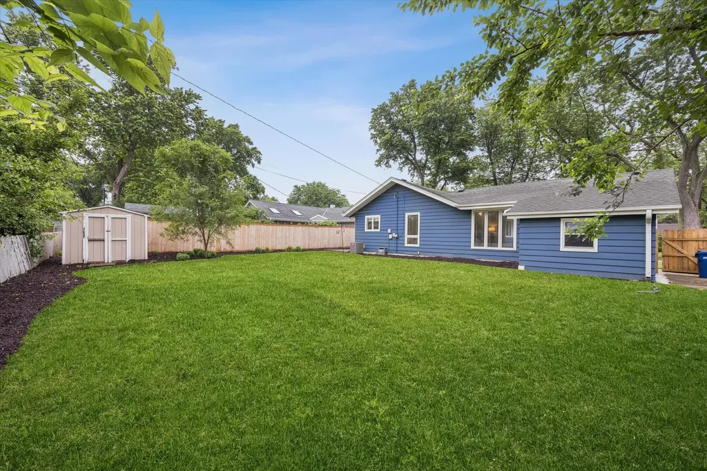 118 South Beverly Street Wheaton IL 60187
