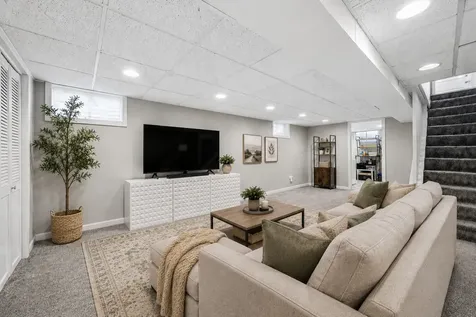 118 South Beverly Street Wheaton IL 60187