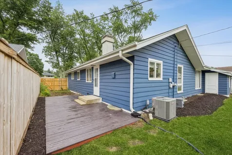 118 South Beverly Street Wheaton IL 60187