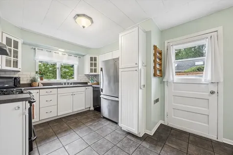 118 South Beverly Street Wheaton IL 60187