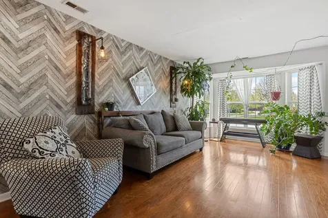 434 Victoria Circle Park Forest IL 60466