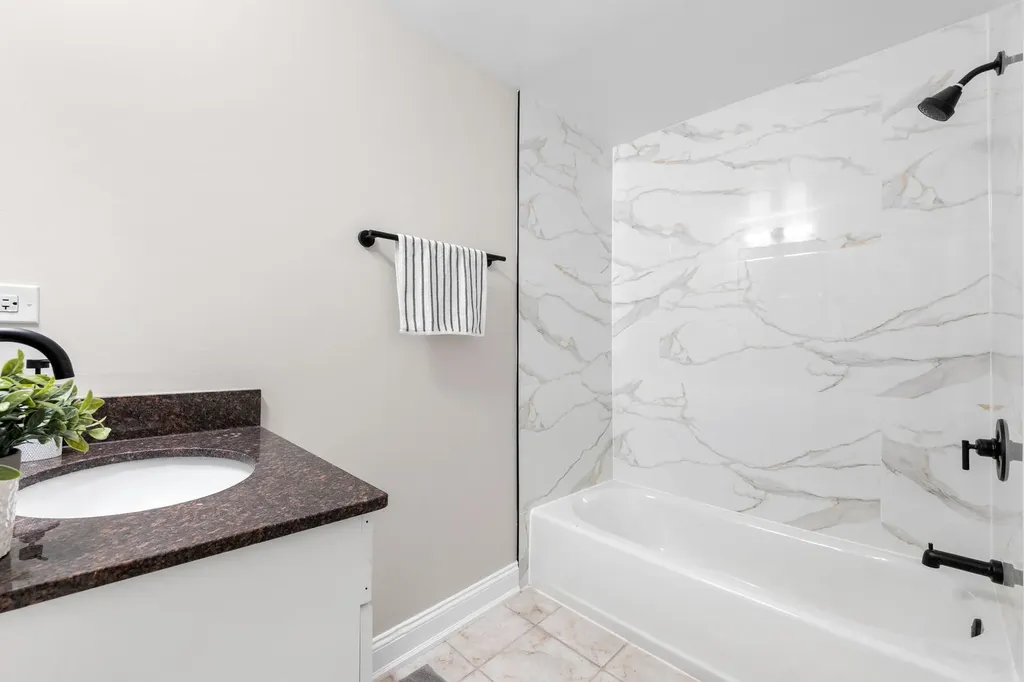 19 East 26th Street Chicago IL 60616