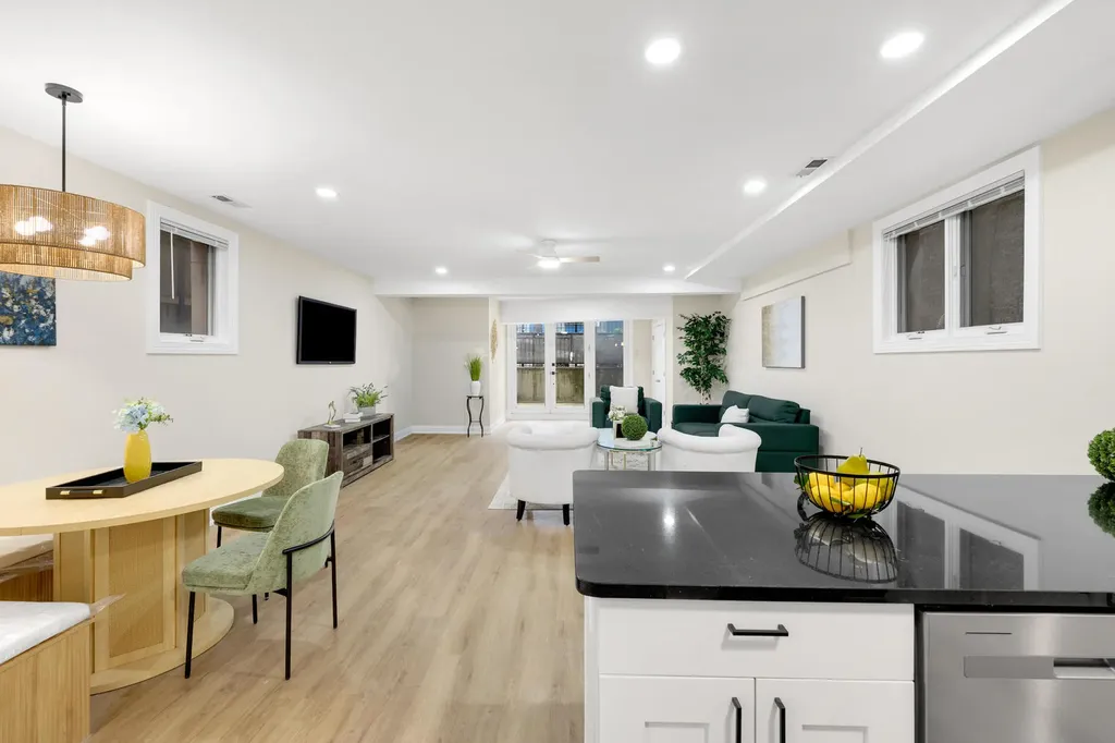 19 East 26th Street Chicago IL 60616