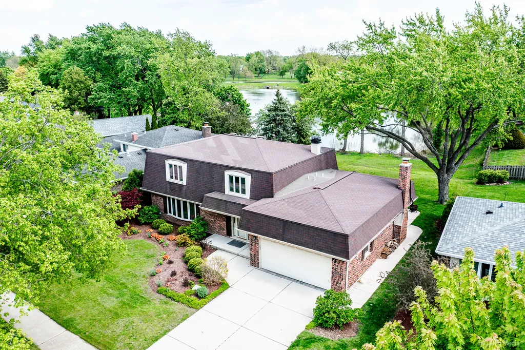 1441 71ST Street Downers Grove IL 60516