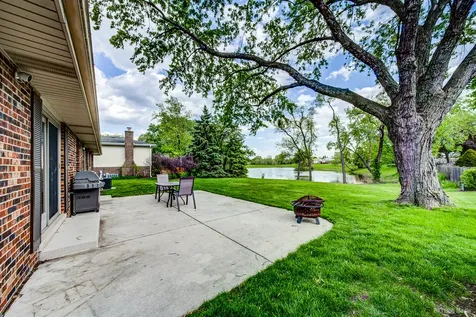 1441 71ST Street Downers Grove IL 60516