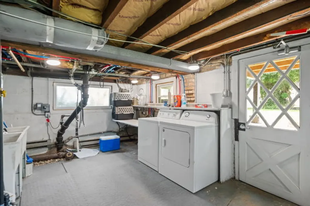 3621 Vernon Avenue Brookfield IL 60513