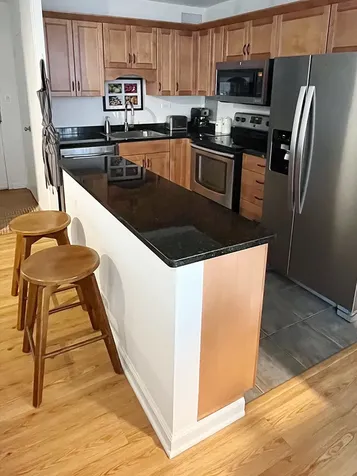 360 West Wellington Avenue Chicago IL 60657