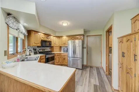 104 North Cedar Street Gardner IL 60424