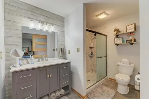 104 North Cedar Street Gardner IL 60424