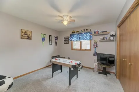 104 North Cedar Street Gardner IL 60424