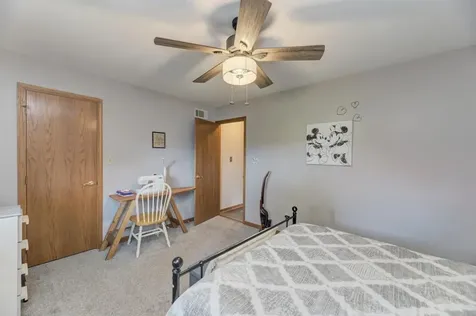 104 North Cedar Street Gardner IL 60424
