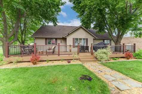 104 North Cedar Street Gardner IL 60424