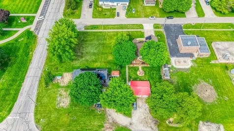 104 North Cedar Street Gardner IL 60424