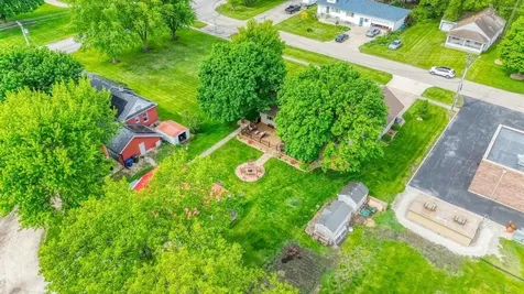 104 North Cedar Street Gardner IL 60424