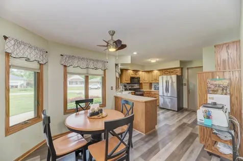104 North Cedar Street Gardner IL 60424