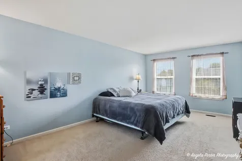 6820 Ayre Drive Mchenry IL 60050