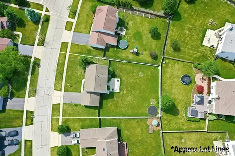 6820 Ayre Drive Mchenry IL 60050