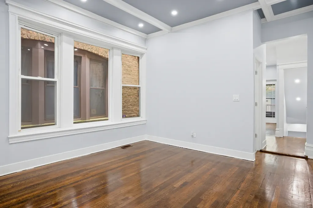 4937 South Prairie Avenue Chicago IL 60615