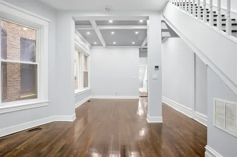 4937 South Prairie Avenue Chicago IL 60615