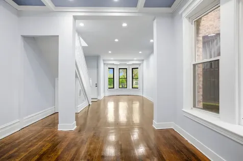 4937 South Prairie Avenue Chicago IL 60615